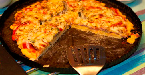image of Pizza de harina de garbanzos - FainalindFainalind